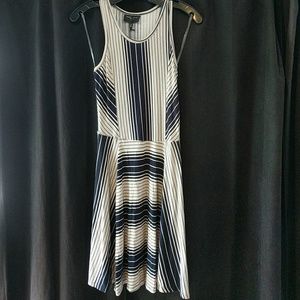 Romeo & Juliet Couture Striped Dress Small